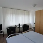 Hotell Alt Buettgen 2*