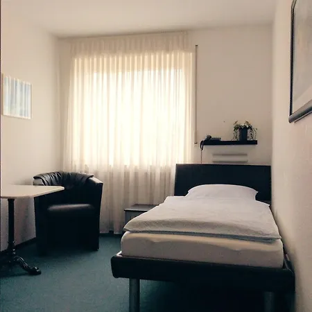 Hotel Alt Buettgen 2*