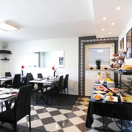 Hotell Alt Buettgen Kaarst