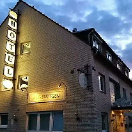 布特根阿尔特酒店 2* 卡尔斯特