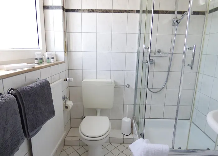 Hotel Alt Buettgen 2*